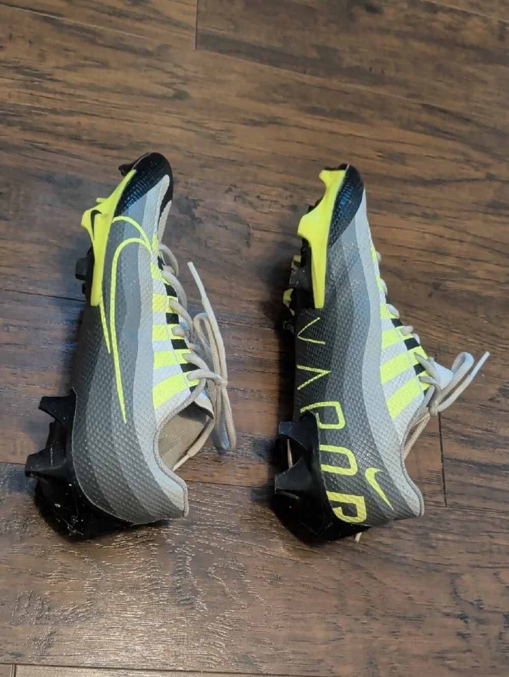 Nike White Mesh Running Shoes with Black Accents